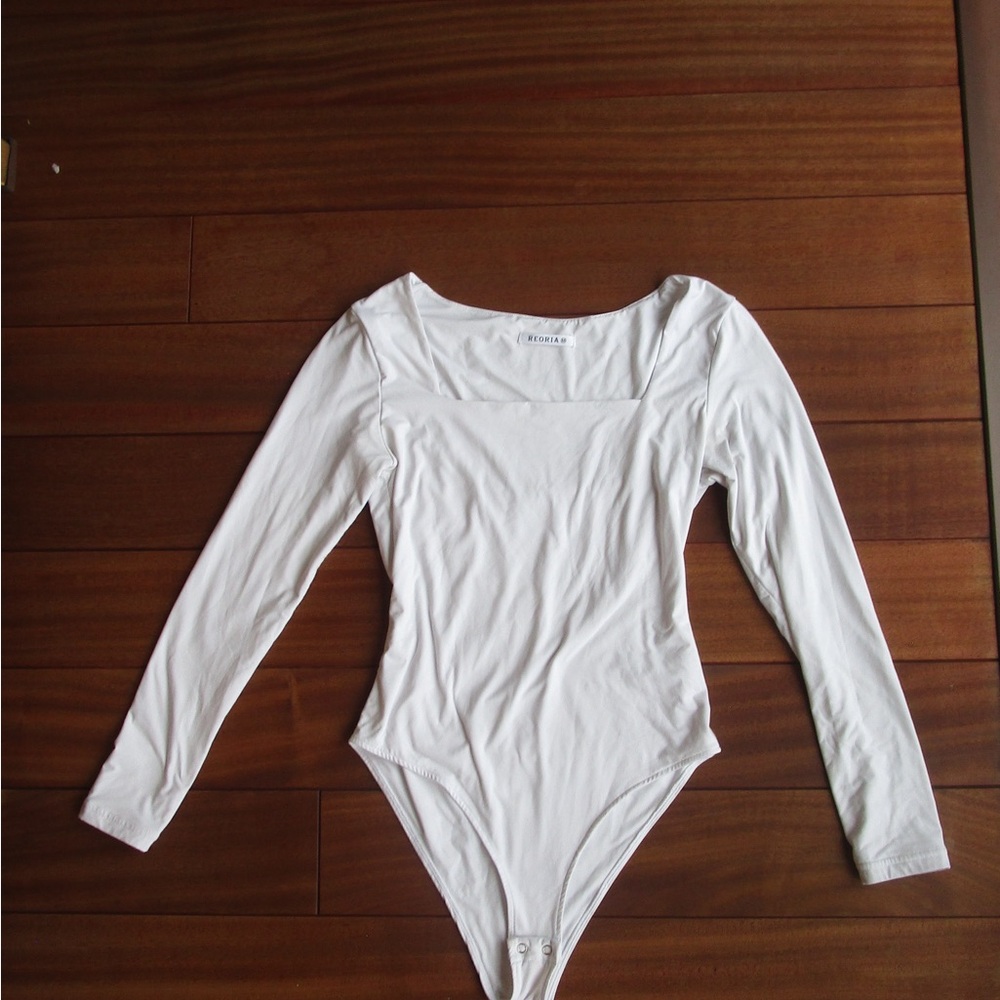 ReoRia Classic White Bodysuit